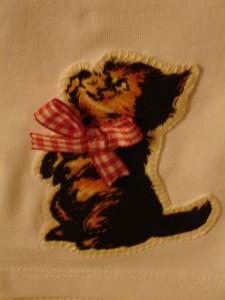 perrito camiseta clara