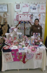 Ainhoa en mercadillo