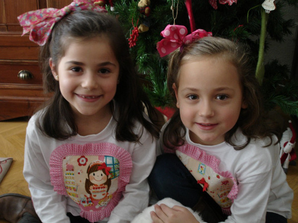 niñas con camisetas