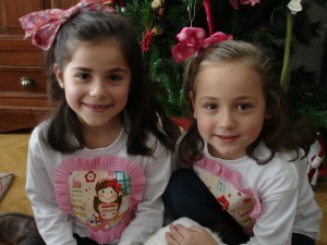 niñas con camisetas