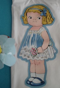 camiseta muñeca grande azul 1