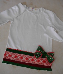 Camiseta coral y verde 2