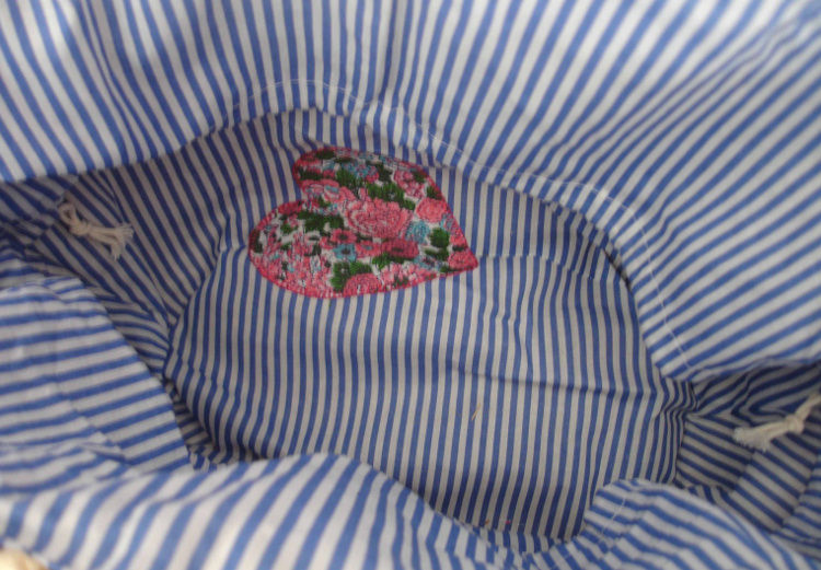 Conjunto Sofía. Capazo
