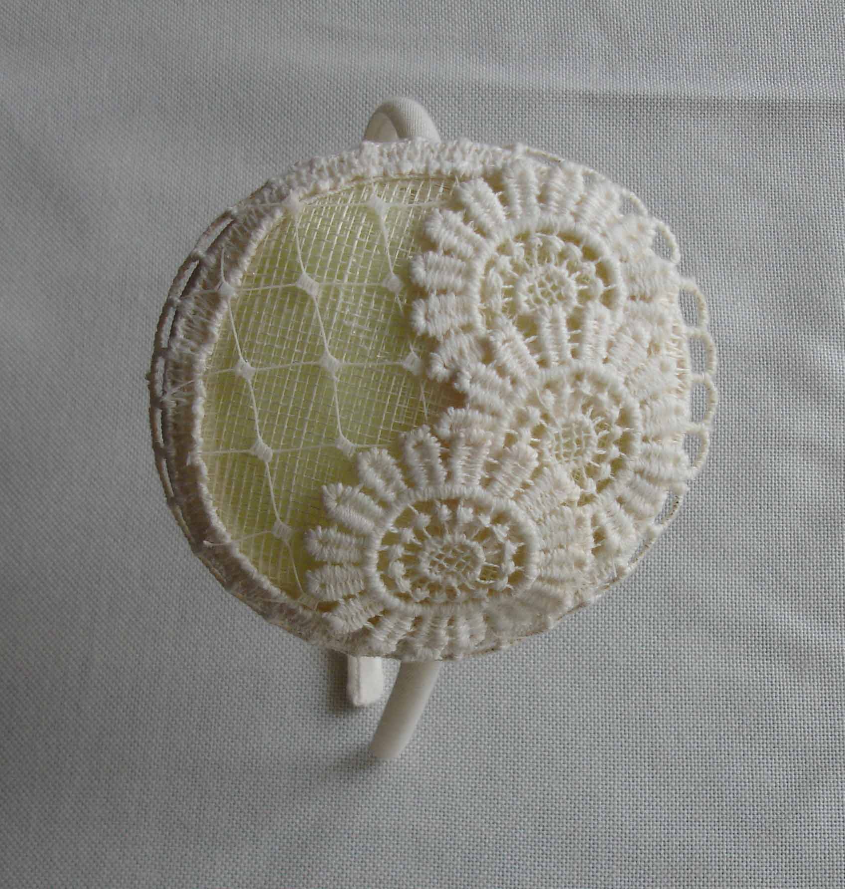 tocado flores guipur 1