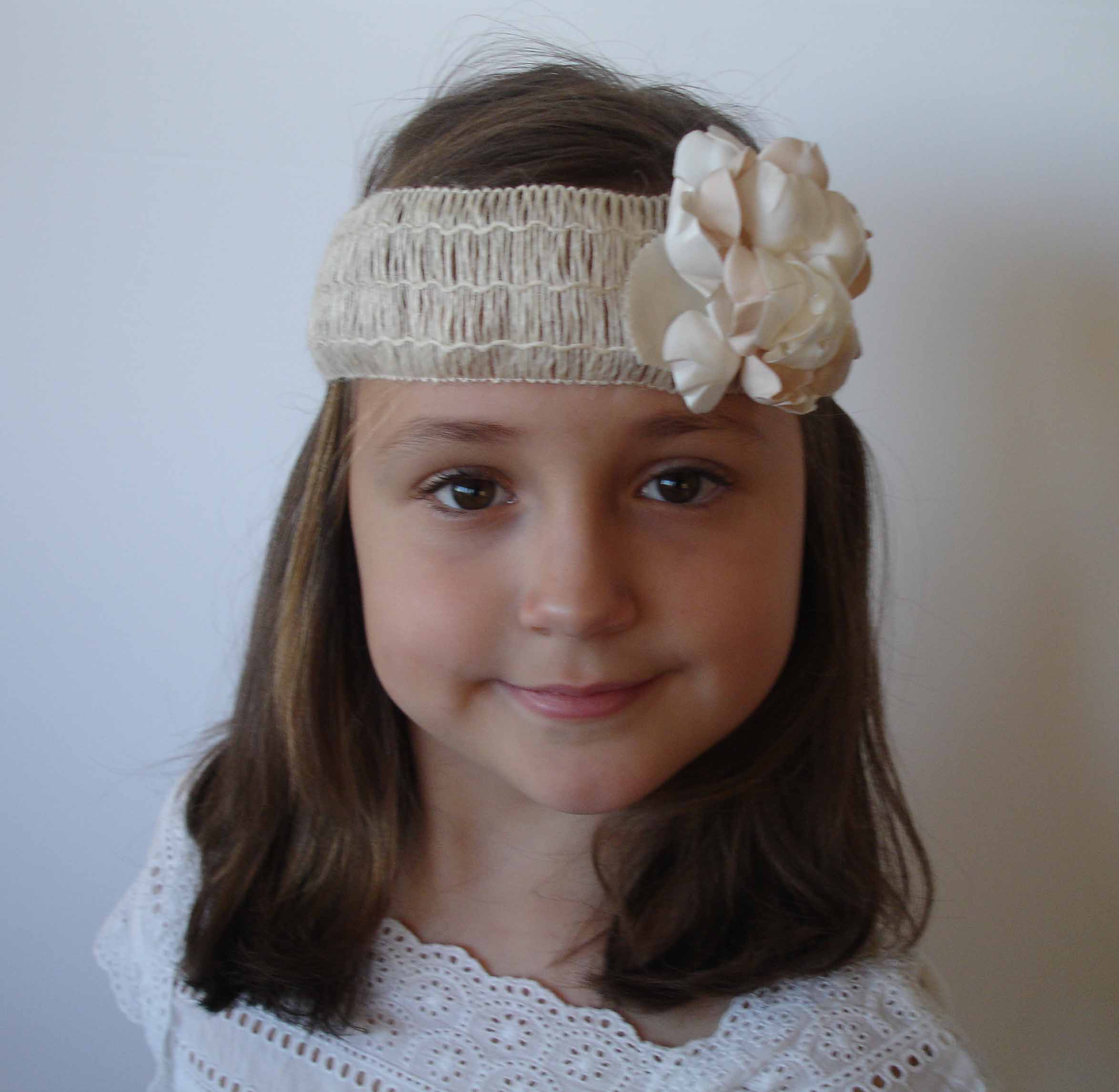turbante rafia y flor valeria 5
