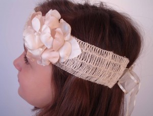 turbante rafia y flor valeria