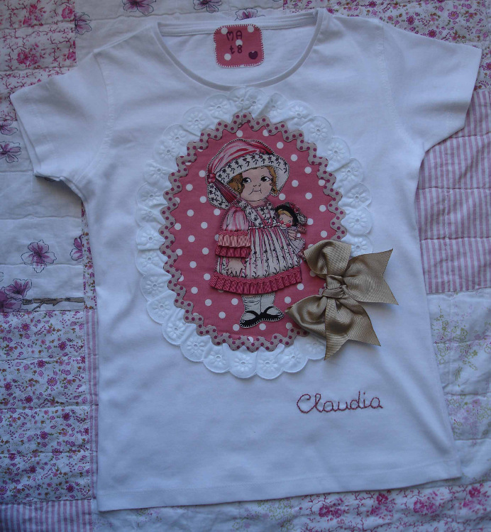 Camiseta Claudia