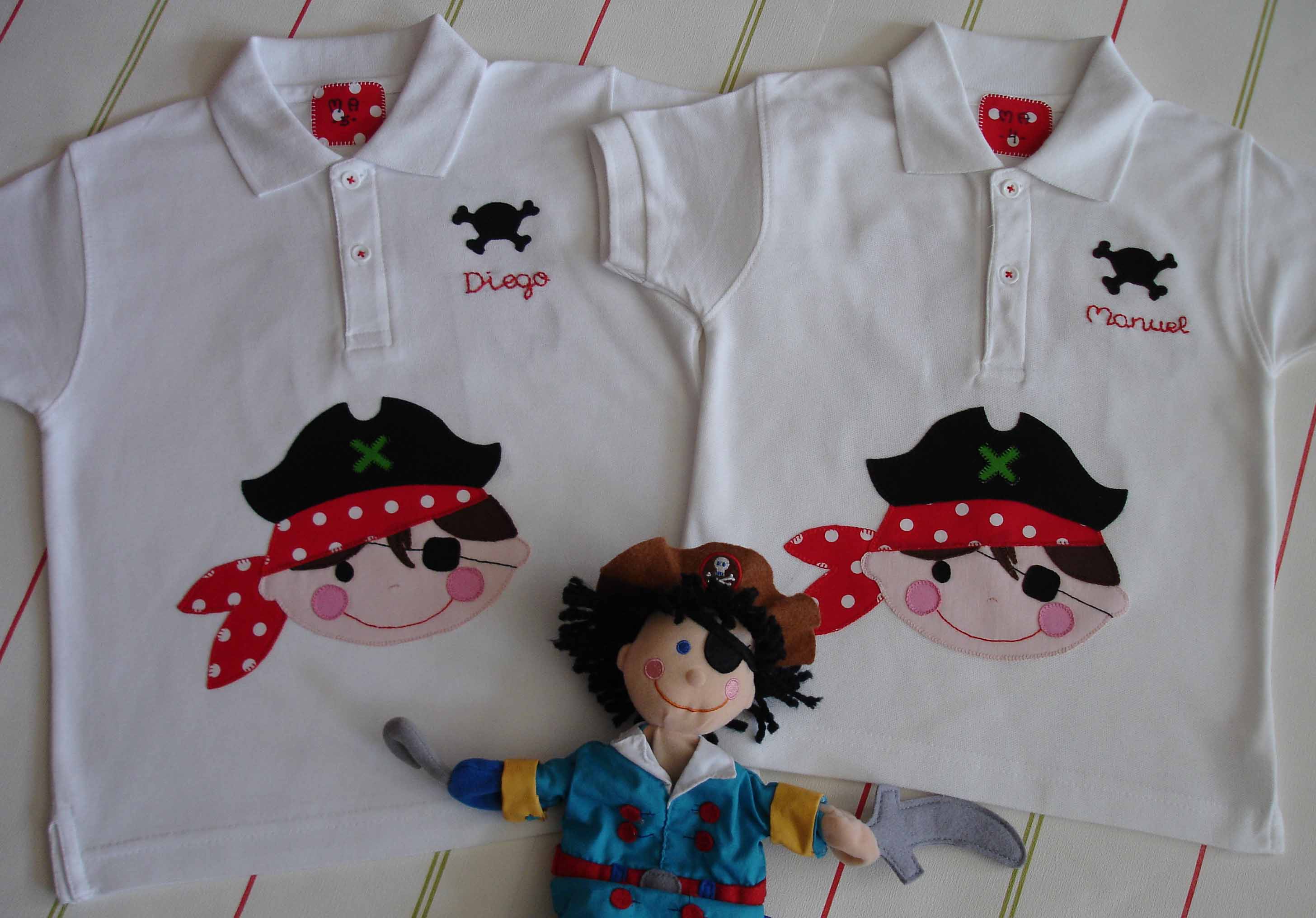 Camisetas piratas Diego y Manuel 3