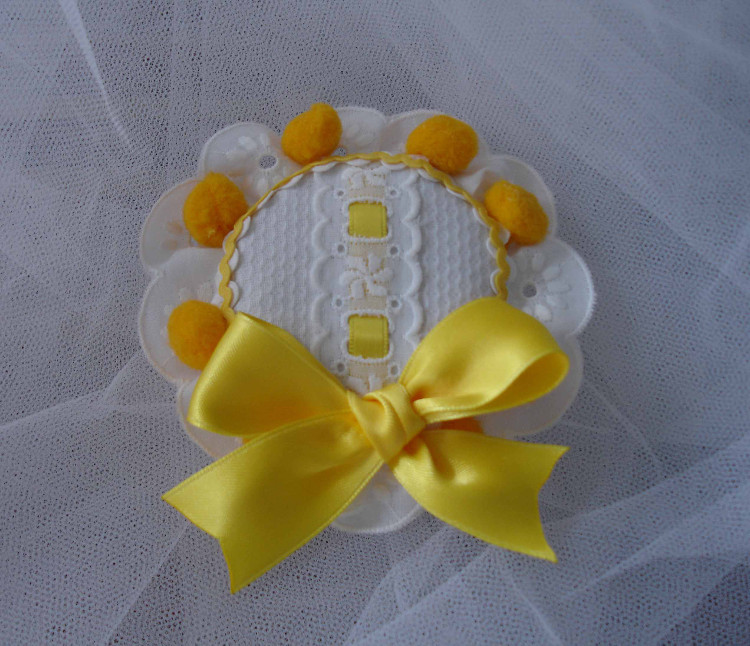 Tocado amarillo Aitana 2