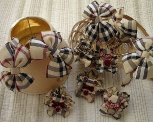 Diademas y coleteros Burberry