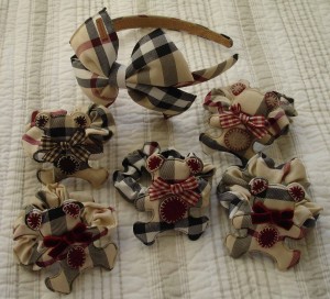 Diademas y coleteros Burberry 7