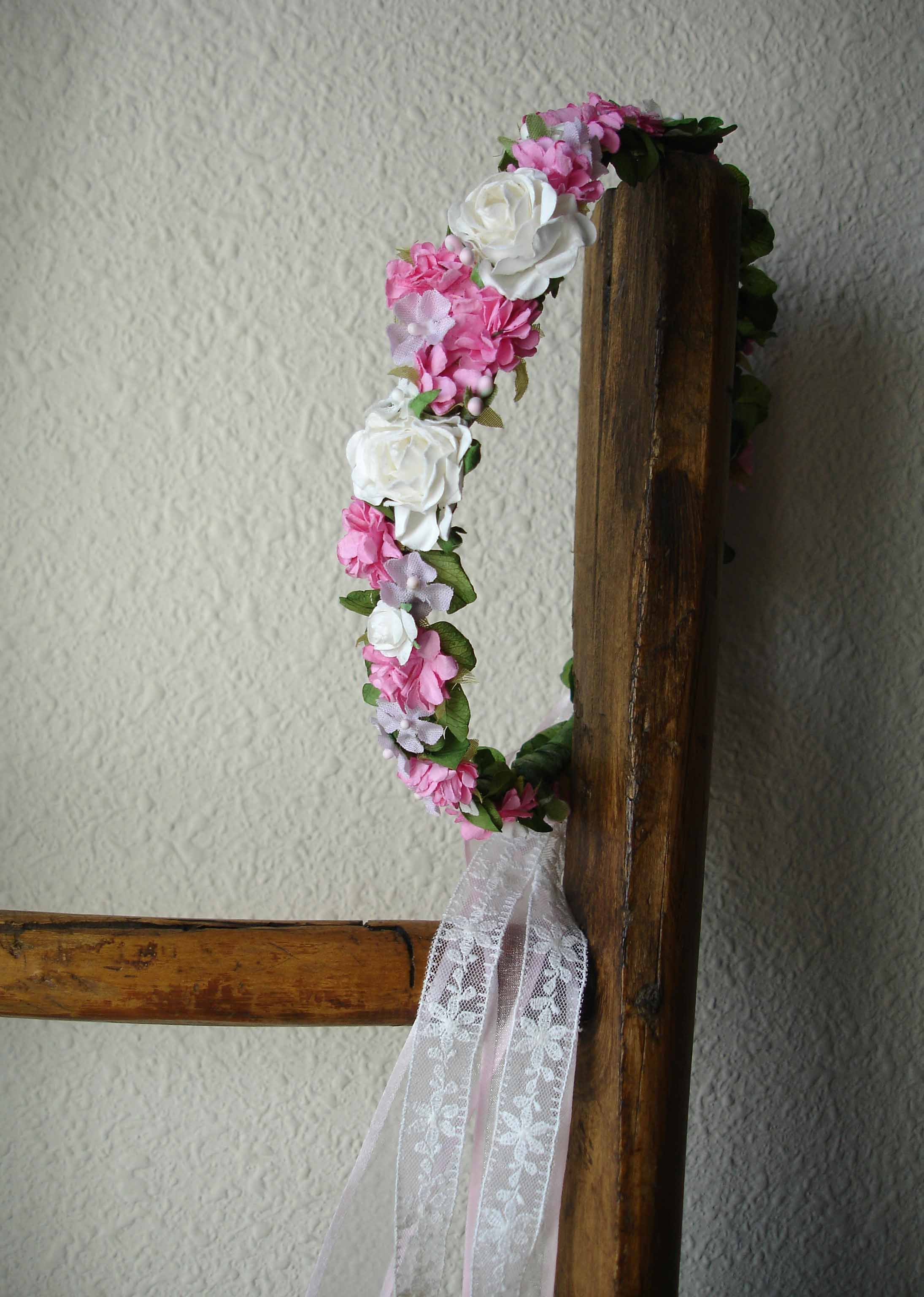 Corona Cruz rosa 11