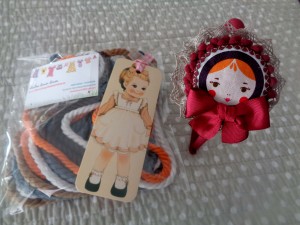 Diadema matrioska y lazos Esolito 3