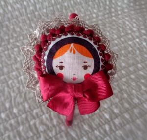 Diadema matrioska y lazos Esolito