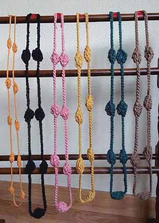 Collares ganchillo